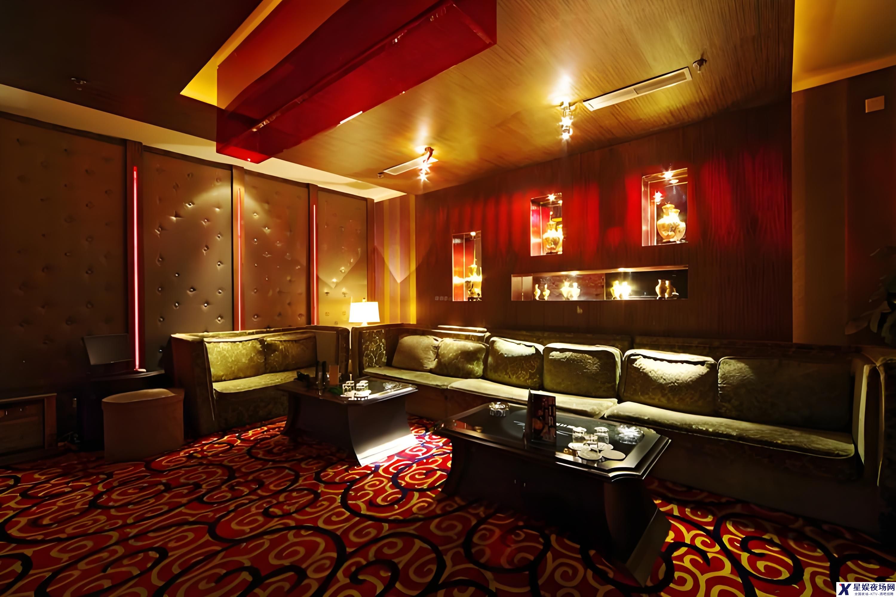 关于天津夜生活的探索：寻找海河夜市的迷人魅力